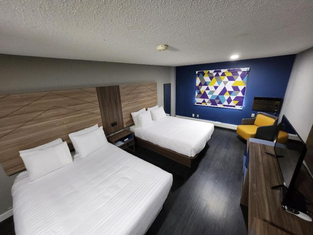 Super 8 By Wyndham Hayward Wi Motel Ngoại thất bức ảnh