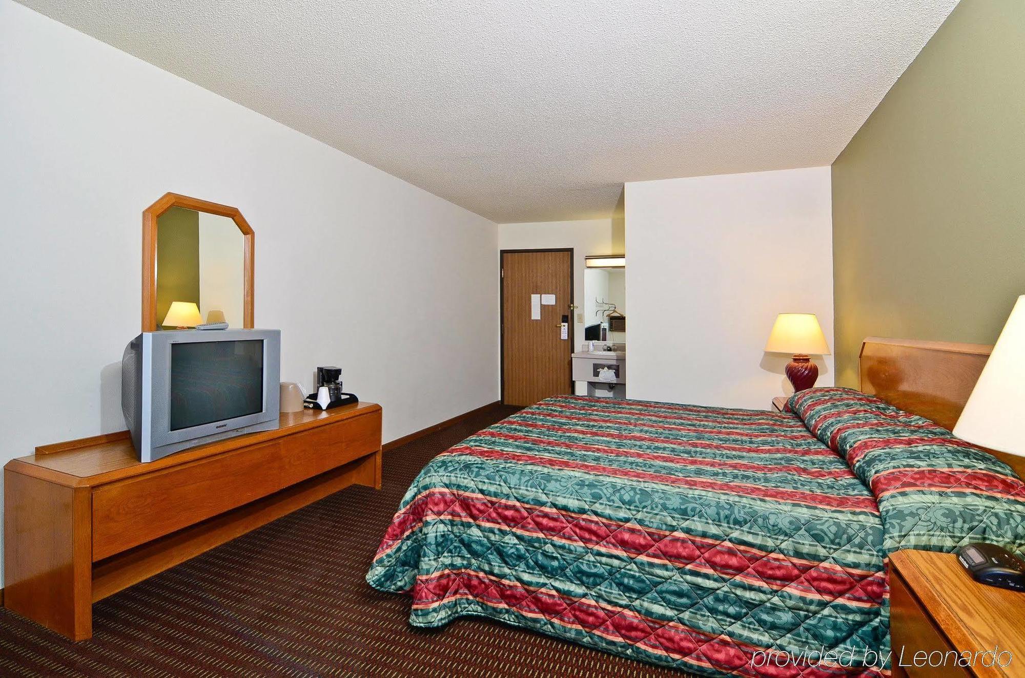 Super 8 By Wyndham Hayward Wi Motel Ngoại thất bức ảnh